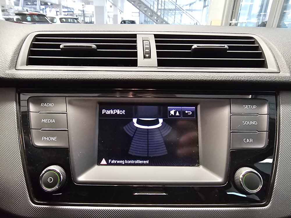 Skoda Fabia bei Hoffmann Automobile in Wolfsburg kaufen und sofort mitnehmen - Bild 10