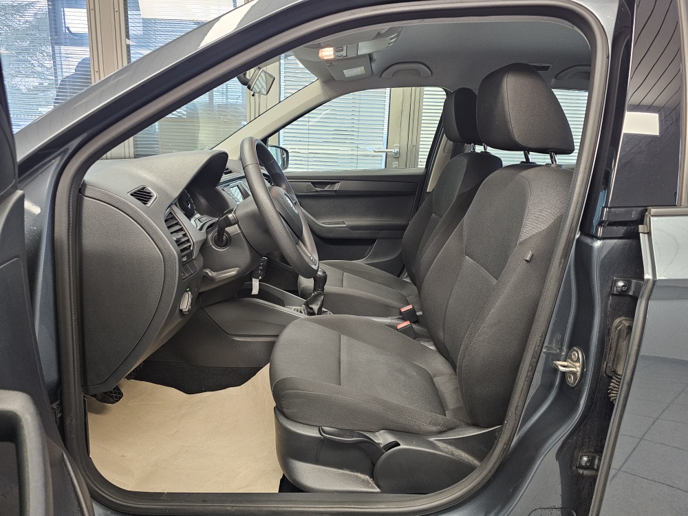 Skoda Fabia bei Hoffmann Automobile in Wolfsburg kaufen und sofort mitnehmen - Bild 14