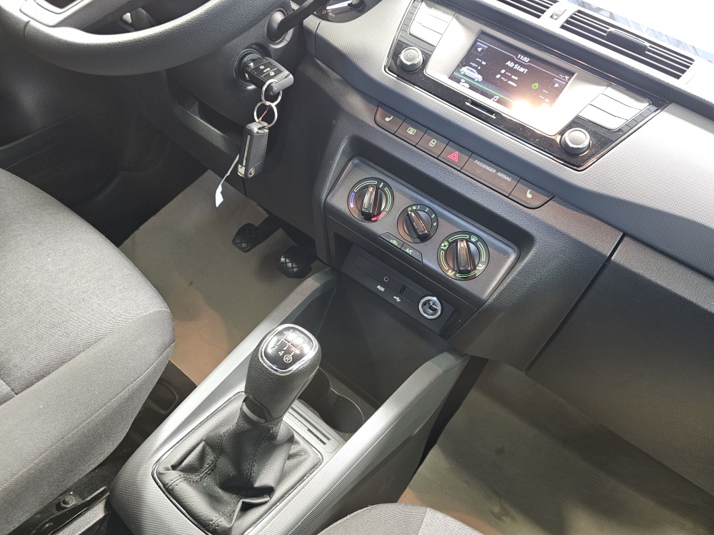 Skoda Fabia bei Hoffmann Automobile in Wolfsburg kaufen und sofort mitnehmen - Bild 6