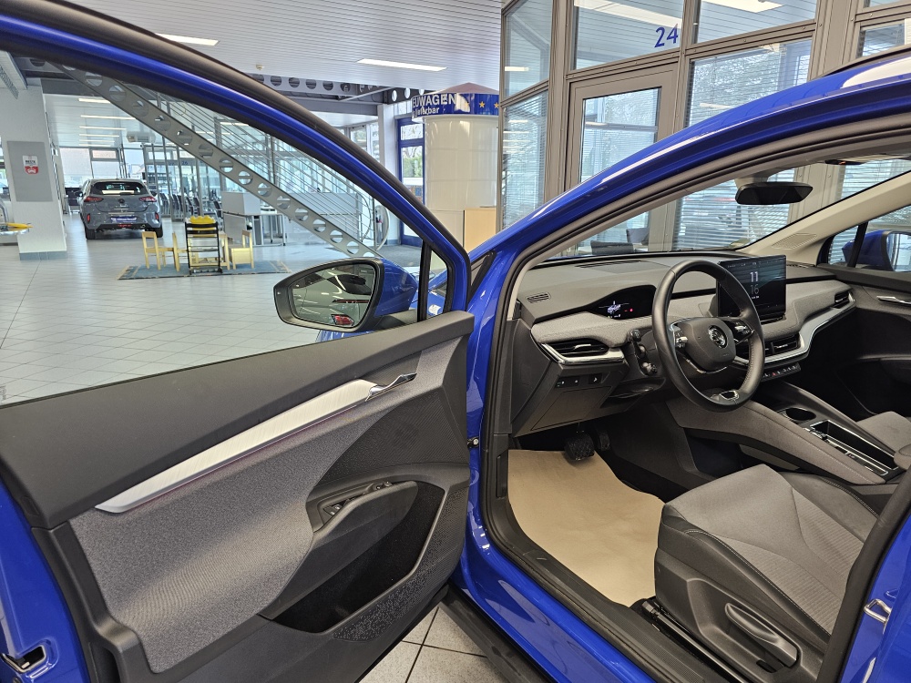 Skoda Enyaq bei Hoffmann Automobile in Wolfsburg kaufen und sofort mitnehmen - Bild 26