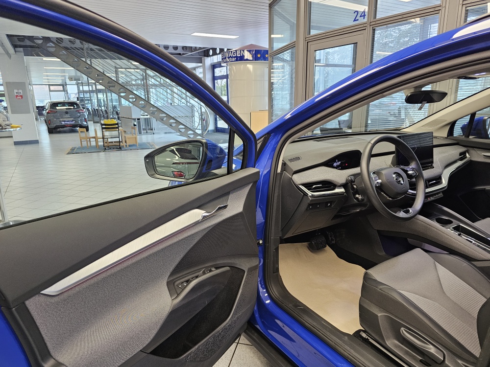 Skoda Enyaq bei Hoffmann Automobile in Wolfsburg kaufen und sofort mitnehmen - Bild 28