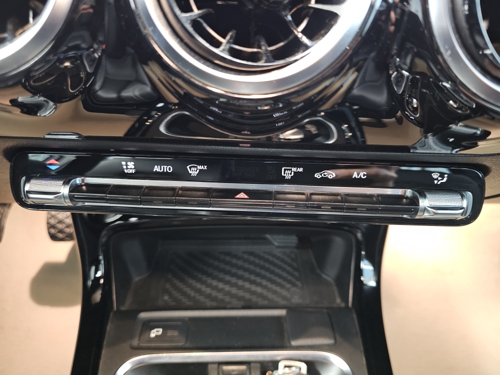 Mercedes-Benz A 200 bei Hoffmann Automobile in Wolfsburg kaufen und sofort mitnehmen - Bild 10