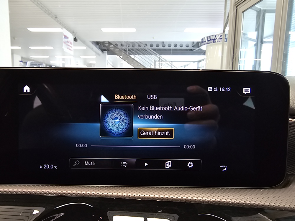 Mercedes-Benz A 200 bei Hoffmann Automobile in Wolfsburg kaufen und sofort mitnehmen - Bild 16