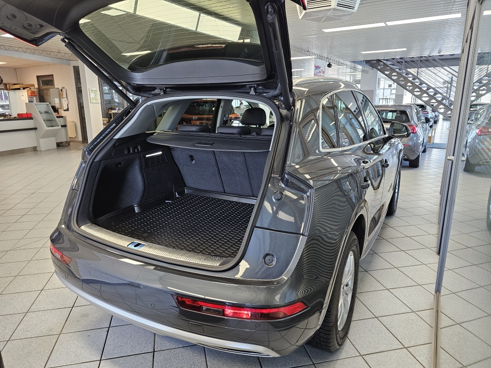 Audi Q5 bei Hoffmann Automobile in Wolfsburg kaufen und sofort mitnehmen - Bild 2