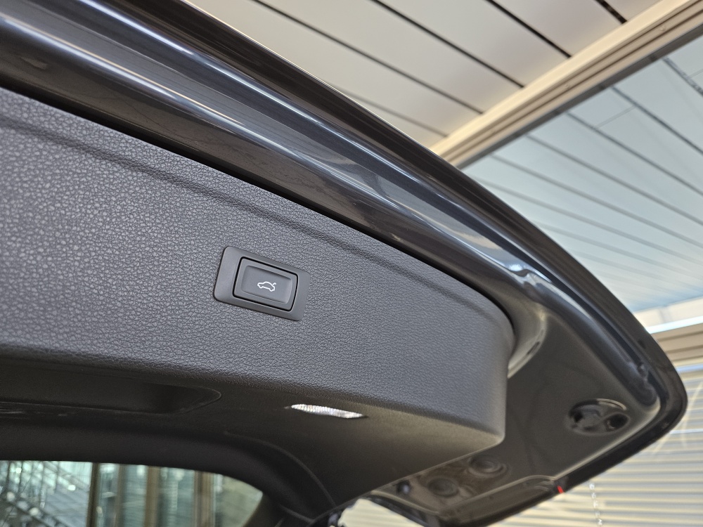 Audi Q5 bei Hoffmann Automobile in Wolfsburg kaufen und sofort mitnehmen - Bild 3