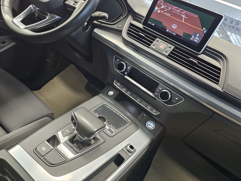 Audi Q5 bei Hoffmann Automobile in Wolfsburg kaufen und sofort mitnehmen - Bild 9