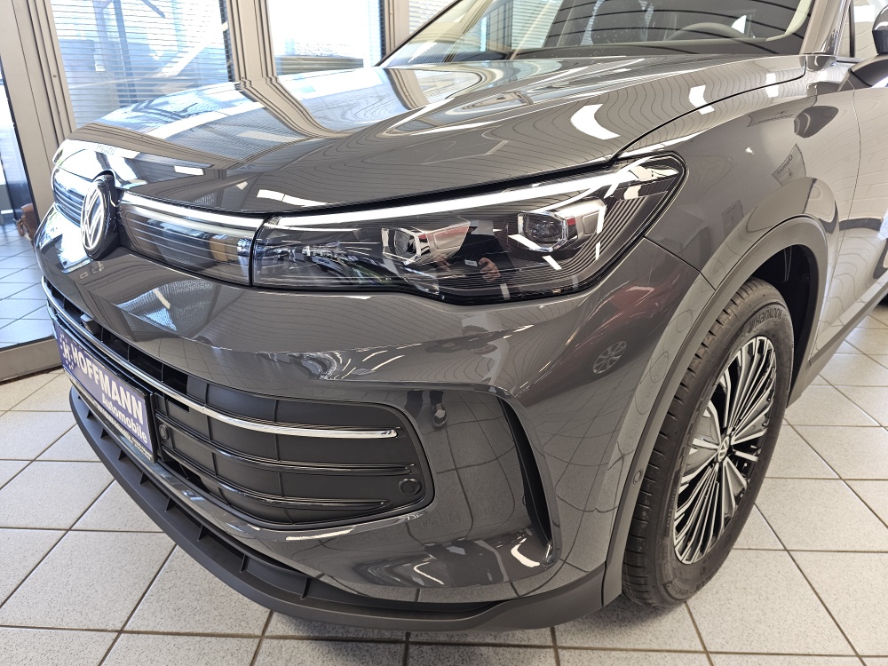 VW Tiguan bei Hoffmann Automobile in Wolfsburg kaufen und sofort mitnehmen - Bild 28
