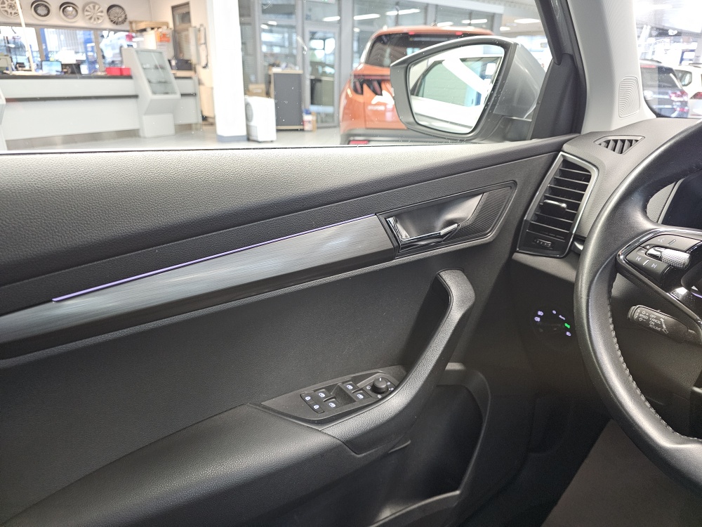 Skoda Karoq bei Hoffmann Automobile in Wolfsburg kaufen und sofort mitnehmen - Bild 22