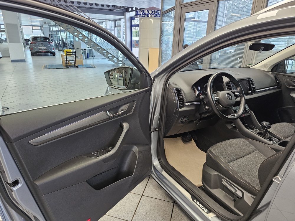 Skoda Karoq bei Hoffmann Automobile in Wolfsburg kaufen und sofort mitnehmen - Bild 27