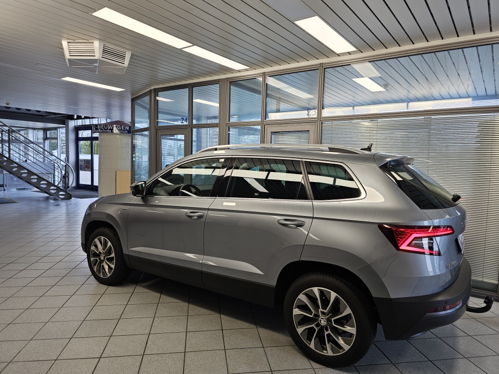 Skoda Karoq bei Hoffmann Automobile in Wolfsburg kaufen und sofort mitnehmen - Bild 28