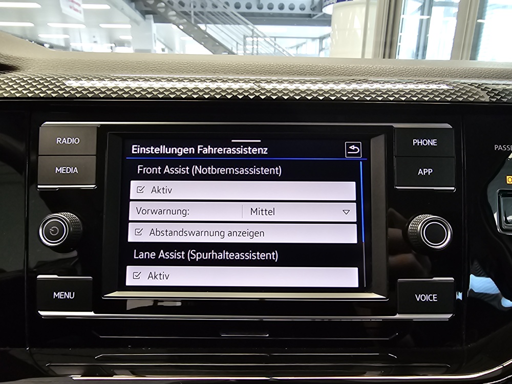 VW Polo bei Hoffmann Automobile in Wolfsburg kaufen und sofort mitnehmen - Bild 11