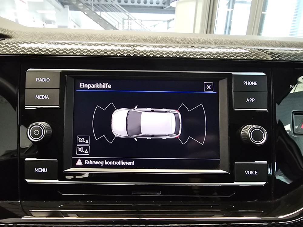 VW Polo bei Hoffmann Automobile in Wolfsburg kaufen und sofort mitnehmen - Bild 15