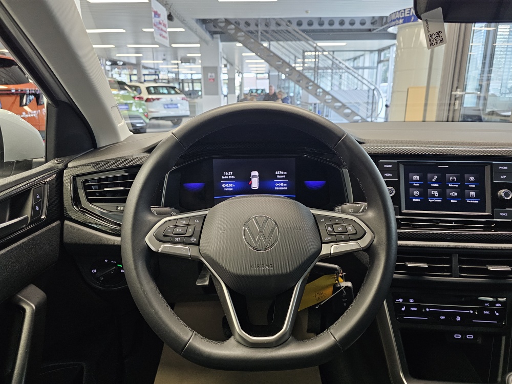 VW Polo bei Hoffmann Automobile in Wolfsburg kaufen und sofort mitnehmen - Bild 19