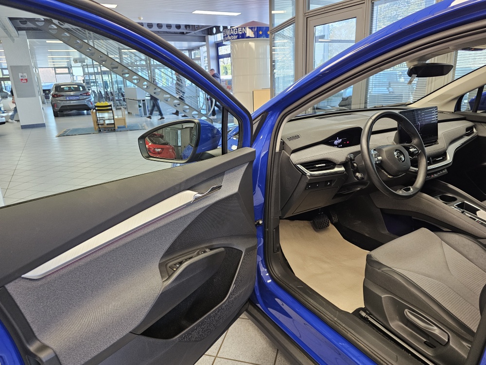 Skoda Enyaq bei Hoffmann Automobile in Wolfsburg kaufen und sofort mitnehmen - Bild 26