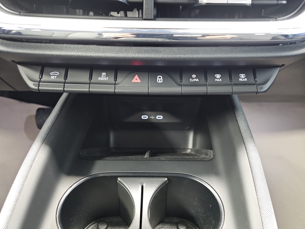 Skoda Enyaq bei Hoffmann Automobile in Wolfsburg kaufen und sofort mitnehmen - Bild 8