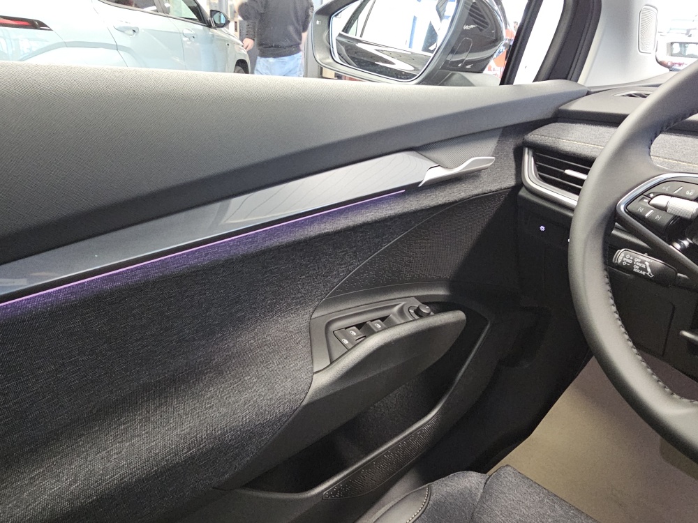 Skoda Elroq bei Hoffmann Automobile in Wolfsburg kaufen und sofort mitnehmen - Bild 20