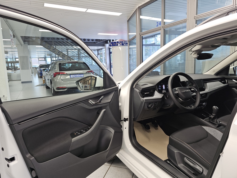 Skoda Kamiq bei Hoffmann Automobile in Wolfsburg kaufen und sofort mitnehmen - Bild 22