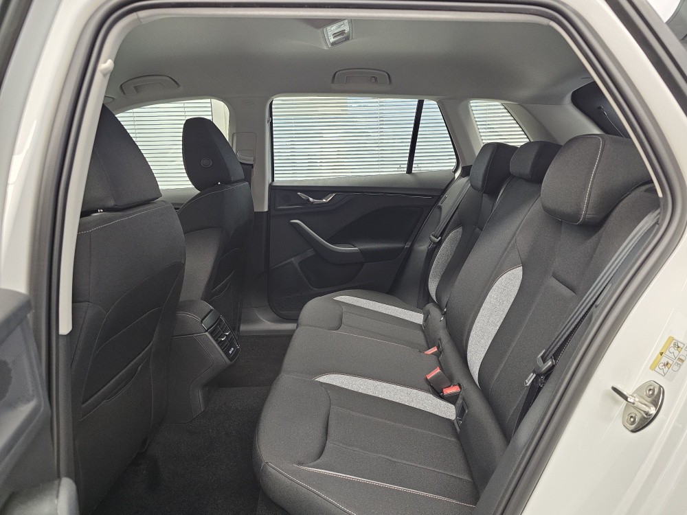 Skoda Kamiq bei Hoffmann Automobile in Wolfsburg kaufen und sofort mitnehmen - Bild 4