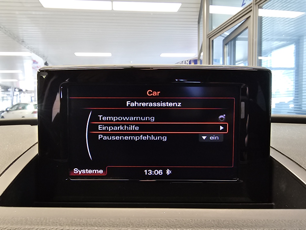 Audi Q3 bei Hoffmann Automobile in Wolfsburg kaufen und sofort mitnehmen - Bild 13