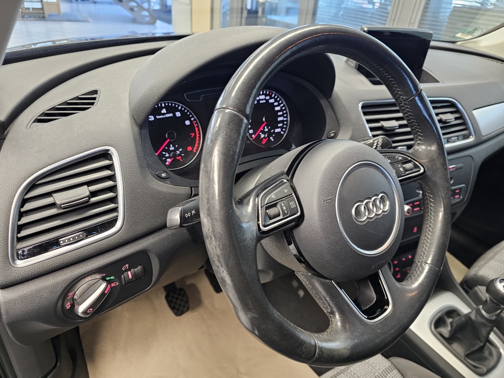 Audi Q3 bei Hoffmann Automobile in Wolfsburg kaufen und sofort mitnehmen - Bild 19