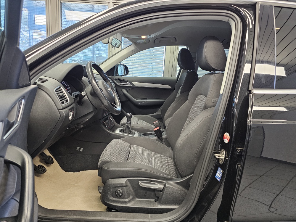 Audi Q3 bei Hoffmann Automobile in Wolfsburg kaufen und sofort mitnehmen - Bild 20