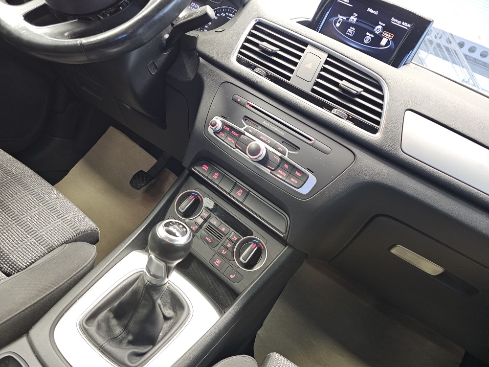 Audi Q3 bei Hoffmann Automobile in Wolfsburg kaufen und sofort mitnehmen - Bild 8