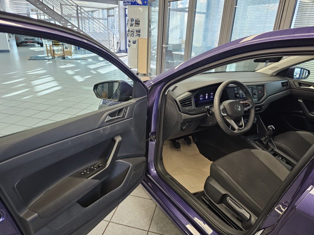 VW Polo bei Hoffmann Automobile in Wolfsburg kaufen und sofort mitnehmen - Bild 20
