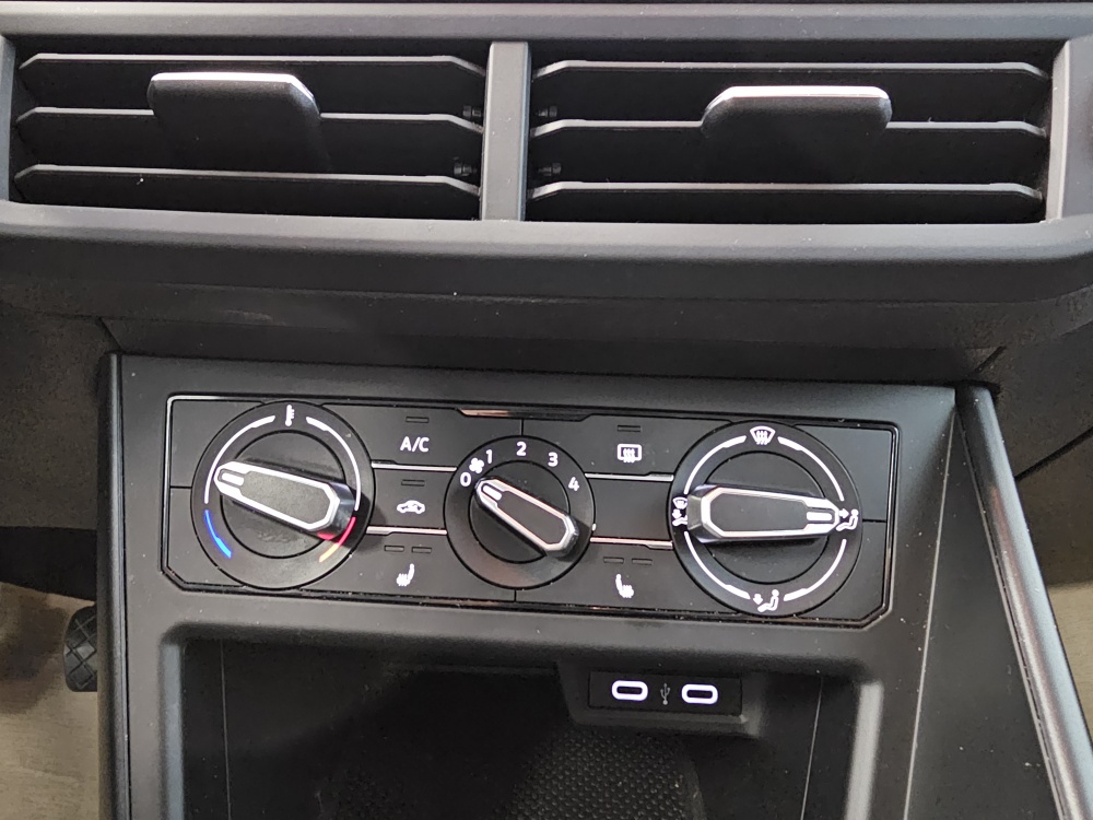 VW Polo bei Hoffmann Automobile in Wolfsburg kaufen und sofort mitnehmen - Bild 7