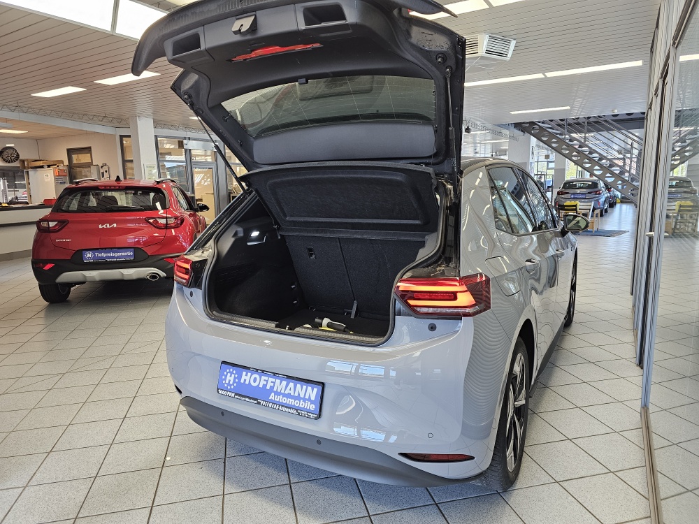 VW ID.3 bei Hoffmann Automobile in Wolfsburg kaufen und sofort mitnehmen - Bild 2