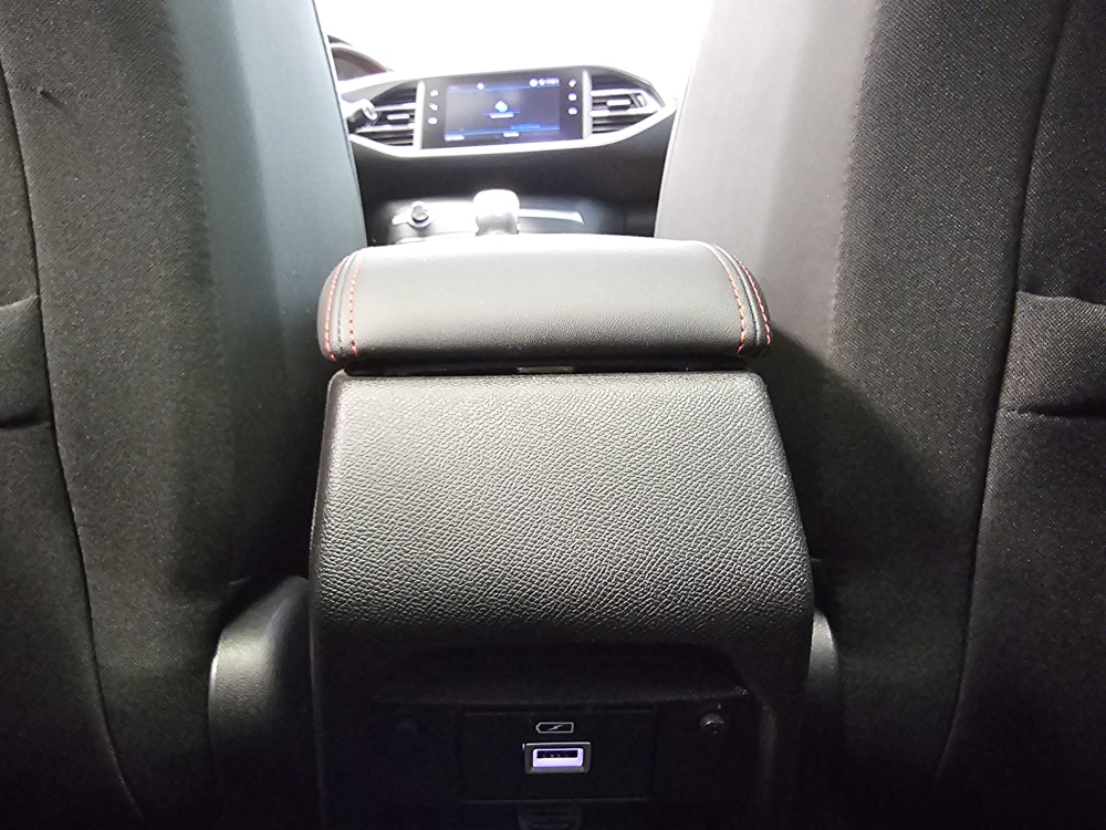 Peugeot 308 bei Hoffmann Automobile in Wolfsburg kaufen und sofort mitnehmen - Bild 6