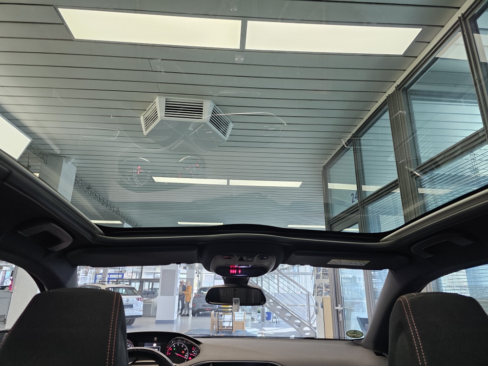 Peugeot 308 bei Hoffmann Automobile in Wolfsburg kaufen und sofort mitnehmen - Bild 7