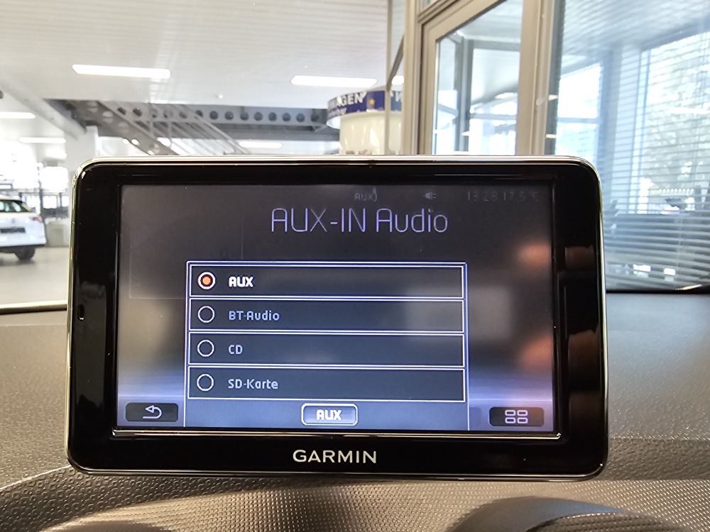 Seat Ibiza bei Hoffmann Automobile in Wolfsburg kaufen und sofort mitnehmen - Bild 12