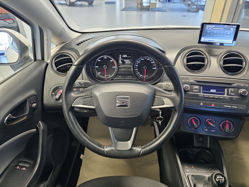 Seat Ibiza bei Hoffmann Automobile in Wolfsburg kaufen und sofort mitnehmen - Bild 14