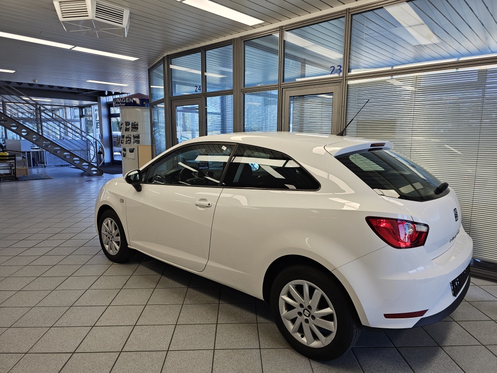Seat Ibiza bei Hoffmann Automobile in Wolfsburg kaufen und sofort mitnehmen - Bild 18