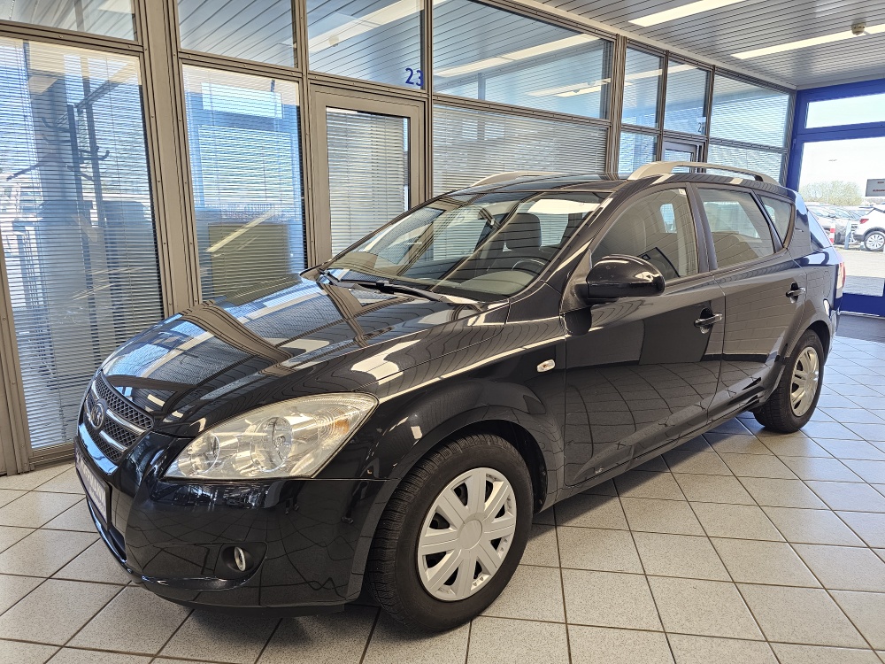 Kia Ceed EX für nur 1.900,- € bei Hoffmann Automobile in Wolfsburg kaufen und sofort mitnehmen