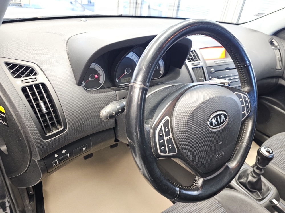 Kia Ceed bei Hoffmann Automobile in Wolfsburg kaufen und sofort mitnehmen - Bild 15