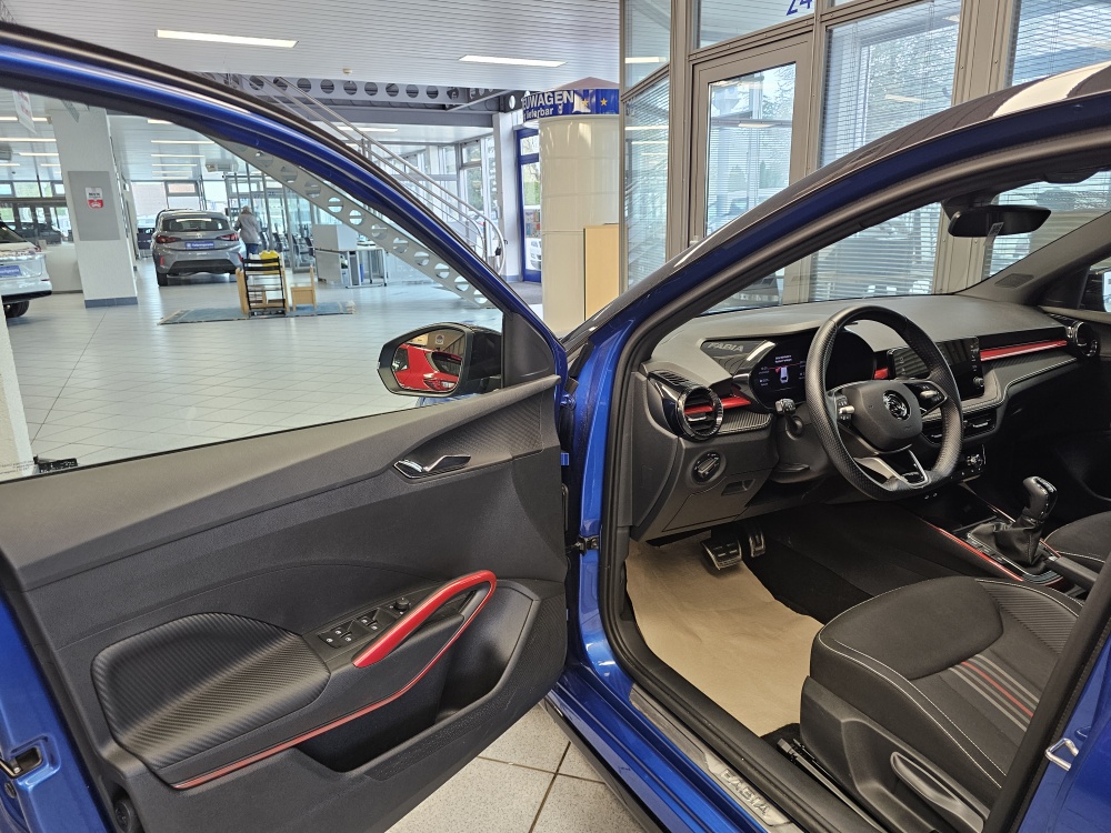 Skoda Fabia bei Hoffmann Automobile in Wolfsburg kaufen und sofort mitnehmen - Bild 25