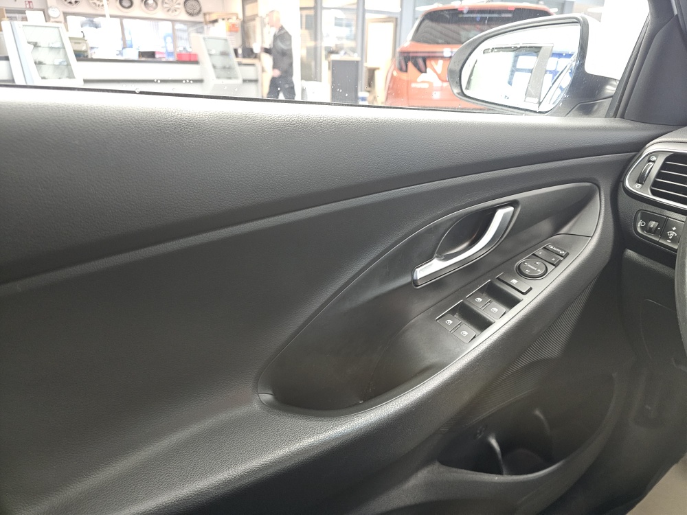 Hyundai i30 bei Hoffmann Automobile in Wolfsburg kaufen und sofort mitnehmen - Bild 14