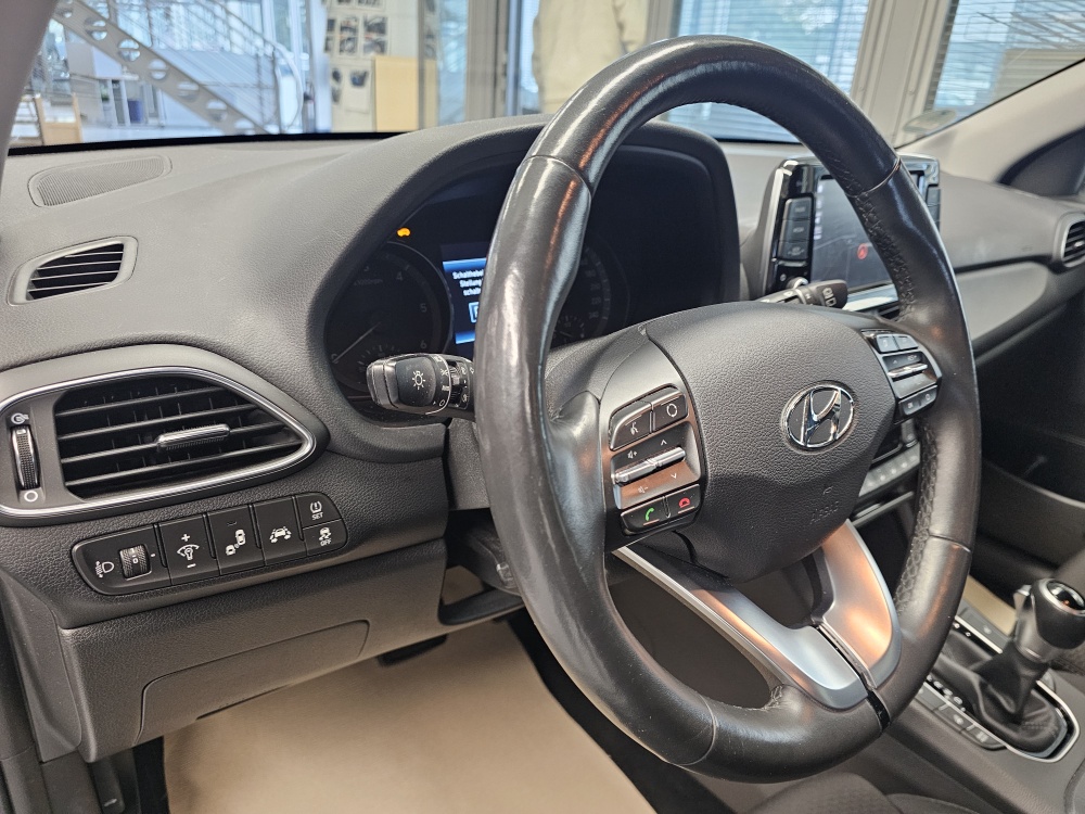 Hyundai i30 bei Hoffmann Automobile in Wolfsburg kaufen und sofort mitnehmen - Bild 17