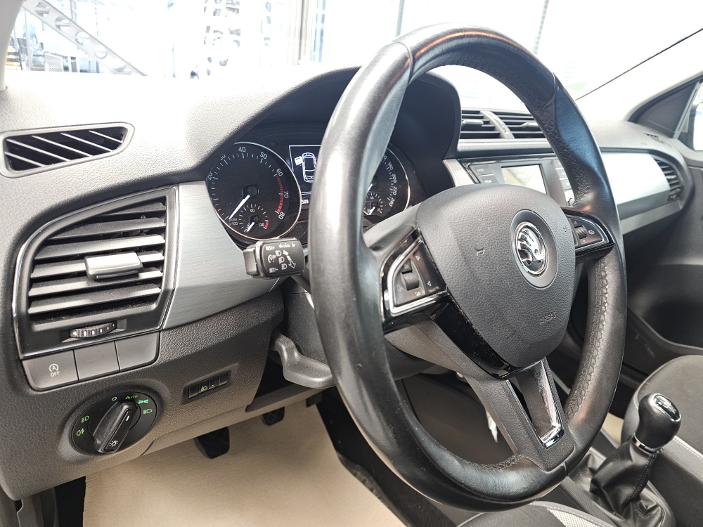 Skoda Fabia bei Hoffmann Automobile in Wolfsburg kaufen und sofort mitnehmen - Bild 13