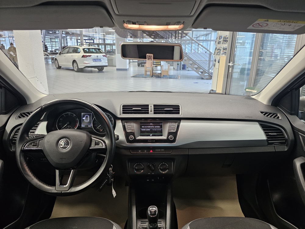 Skoda Fabia bei Hoffmann Automobile in Wolfsburg kaufen und sofort mitnehmen - Bild 5