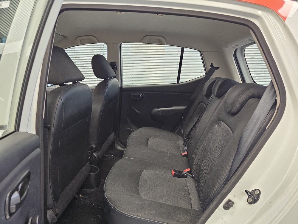 Hyundai i10 bei Hoffmann Automobile in Wolfsburg kaufen und sofort mitnehmen - Bild 4