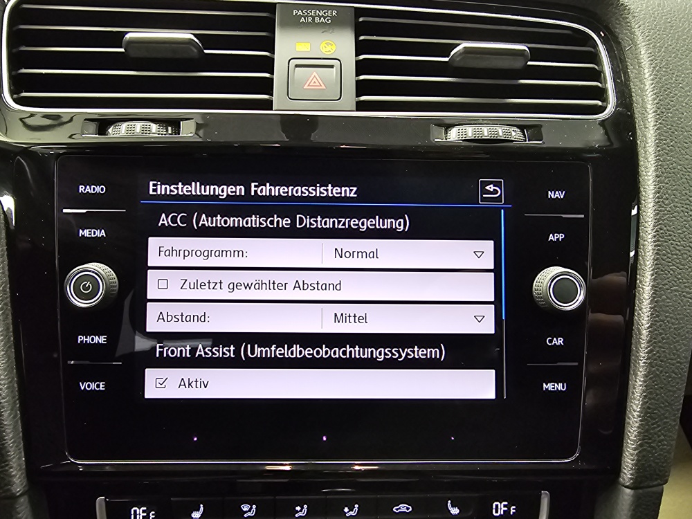 VW Golf bei Hoffmann Automobile in Wolfsburg kaufen und sofort mitnehmen - Bild 14