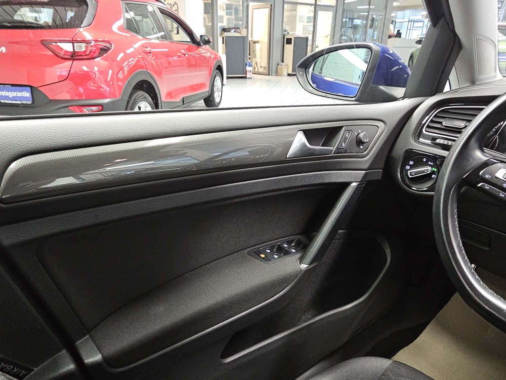 VW Golf bei Hoffmann Automobile in Wolfsburg kaufen und sofort mitnehmen - Bild 20