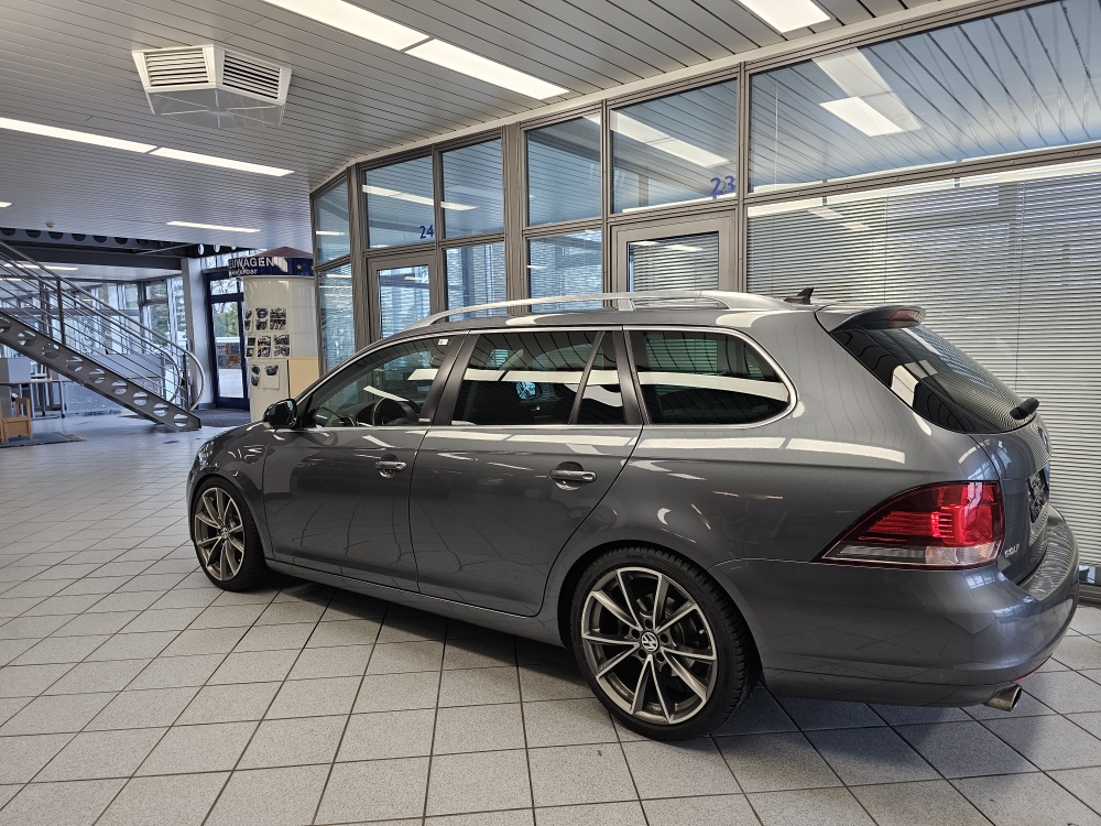 VW Golf Variant bei Hoffmann Automobile in Wolfsburg kaufen und sofort mitnehmen - Bild 18