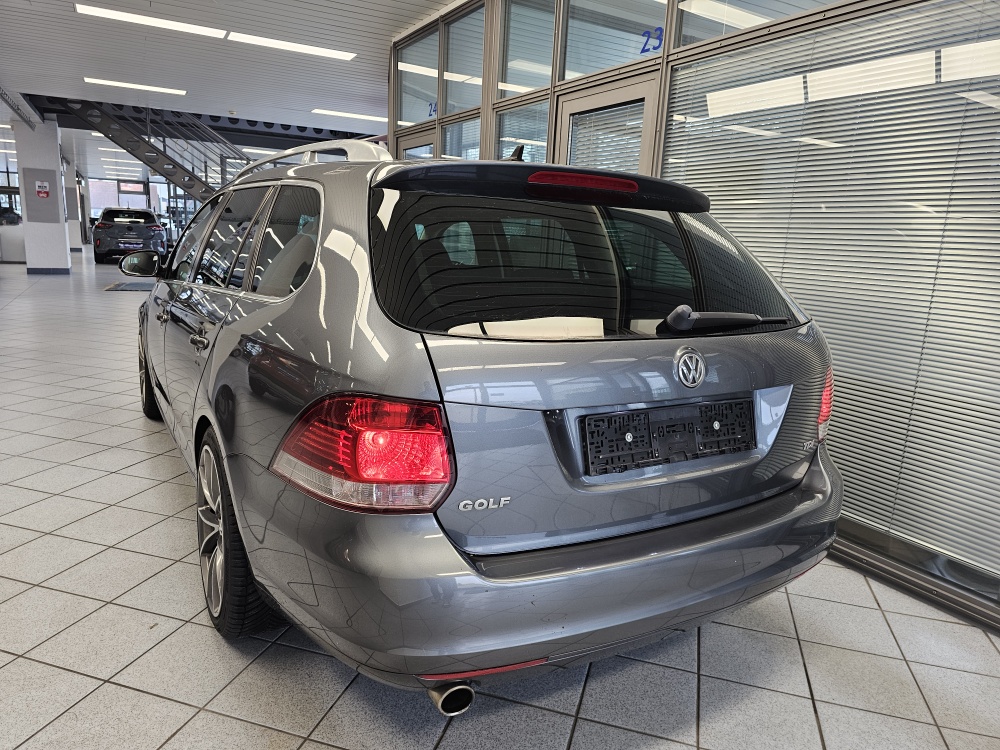 VW Golf Variant bei Hoffmann Automobile in Wolfsburg kaufen und sofort mitnehmen - Bild 3