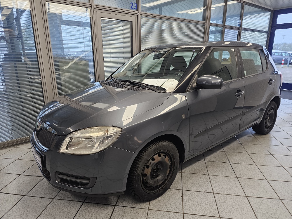 Skoda Fabia Ambition für nur 1.200,- € bei Hoffmann Automobile in Wolfsburg kaufen und sofort mitnehmen