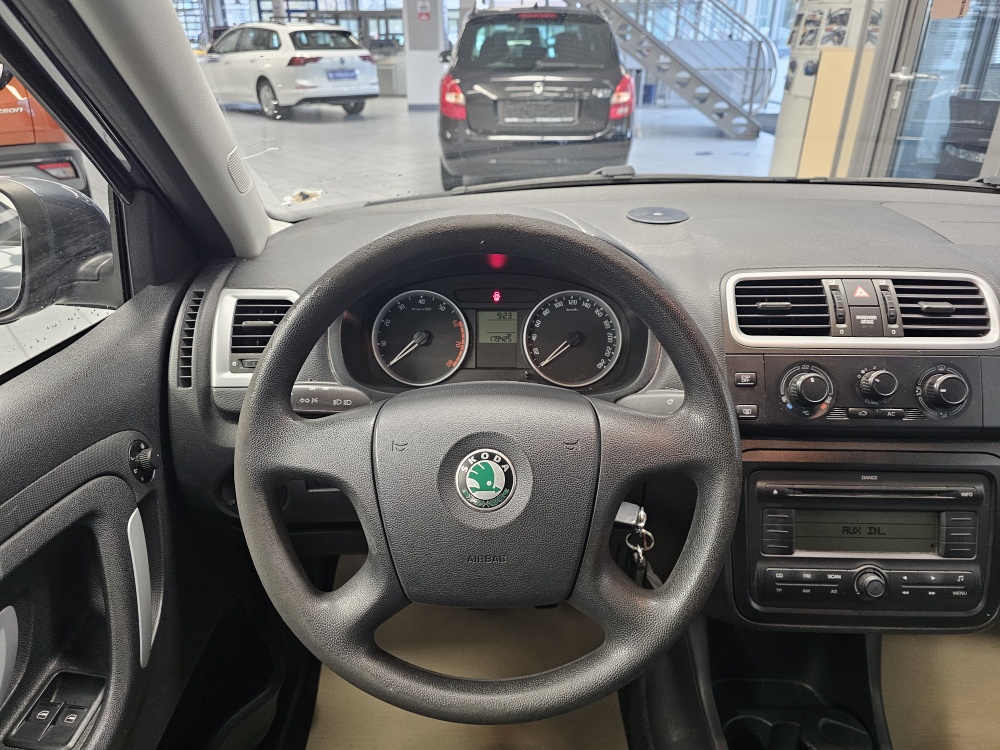 Skoda Fabia bei Hoffmann Automobile in Wolfsburg kaufen und sofort mitnehmen - Bild 10