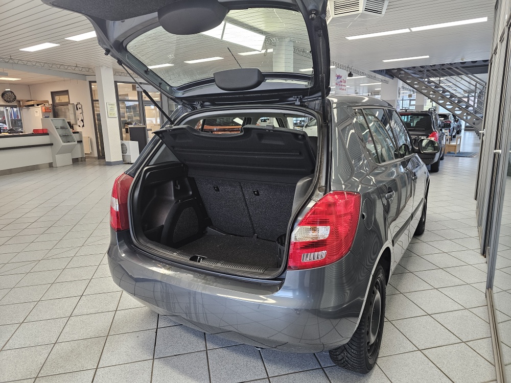 Skoda Fabia bei Hoffmann Automobile in Wolfsburg kaufen und sofort mitnehmen - Bild 2