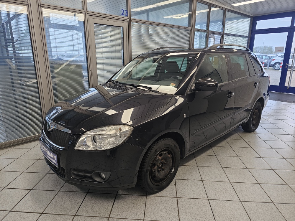 Skoda Fabia Combi Ambition für nur 2.900,- € bei Hoffmann Automobile in Wolfsburg kaufen und sofort mitnehmen